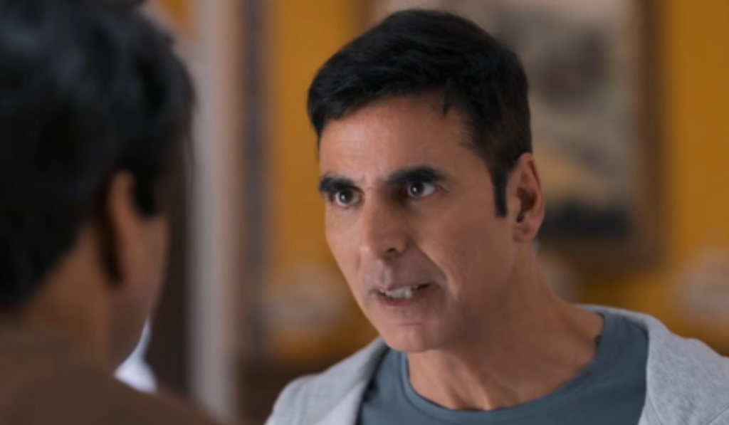 Akshay Kumar attempts to understand an enigma called Vadhusur in Priyadarshan's 'Bhooth Bangla'