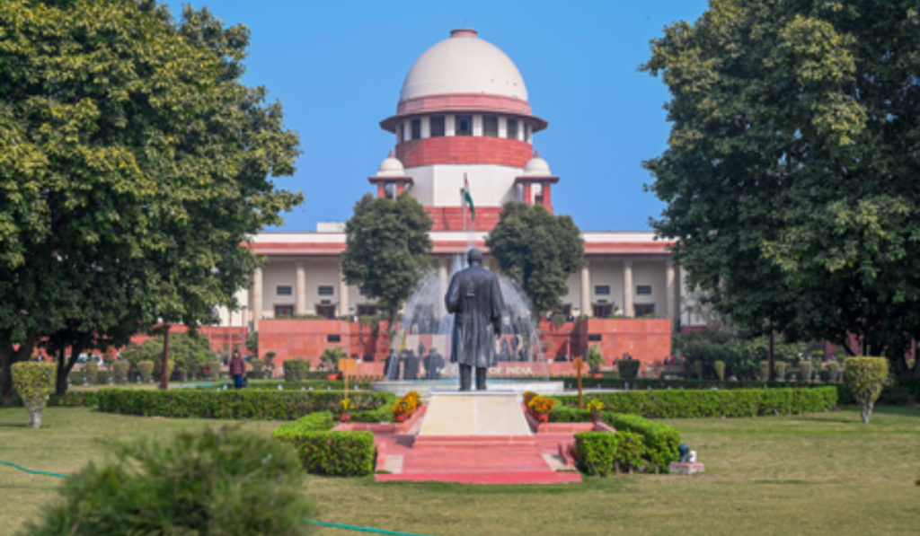 SC Urges Law on Paternity Leave