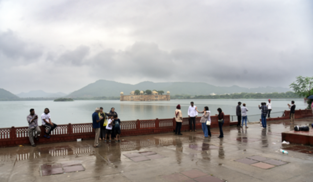Rain Hits Rajasthan, MeT Issues Weather Alerts