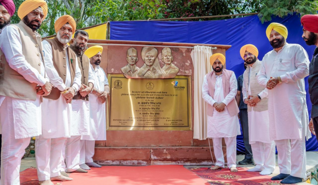 Bhagwant Mann Pays Tribute at Hussainiwala, Lays Foundation of Heritage Complex