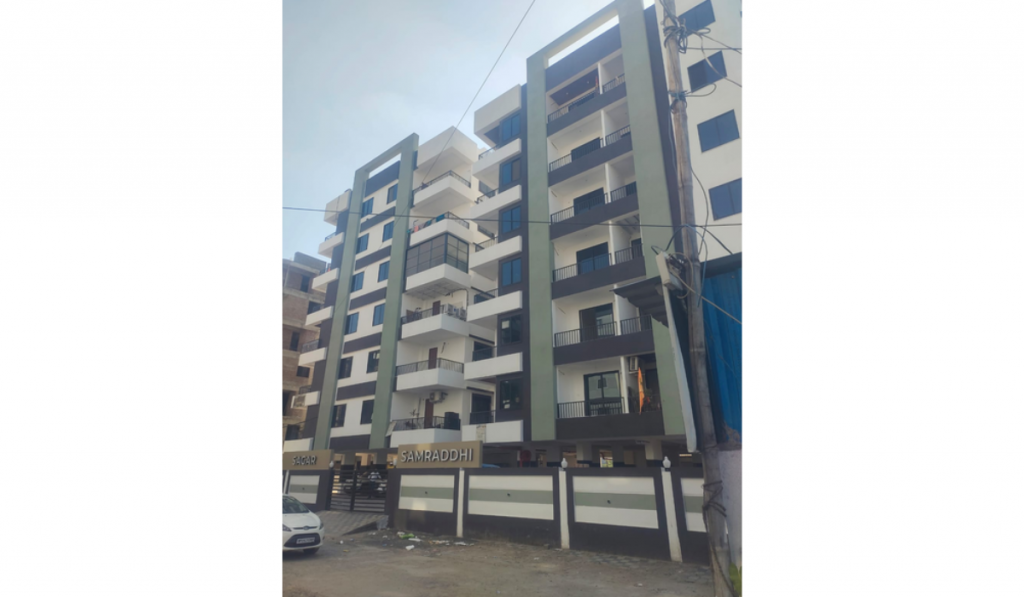 Indore Society Bans Renting Flats to Bachelors After Techie’s Death