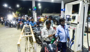 Jammu: Petrol and diesel run out at 13 pumps; long queues where fuel is available