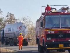 MP: LPG gas leak from tanker after collision with truck in Guna