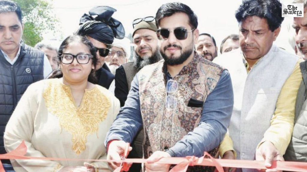 Rajouri Hosts Folk Tribal Music Program at BGSBU Founder’s Park