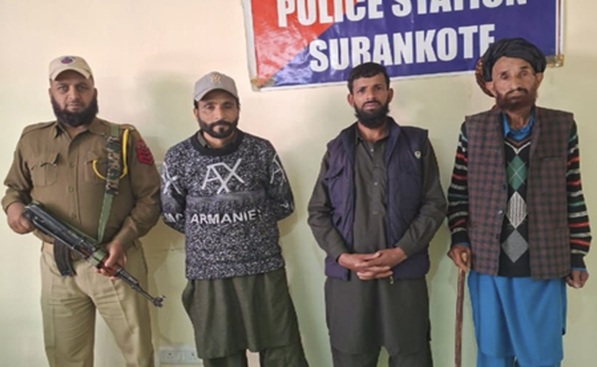 J&K: Police arrest five absconders in Poonch