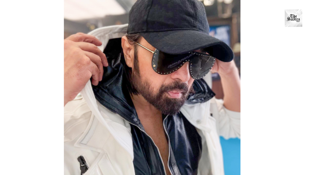 Himesh on Chand Dekh Lena composition