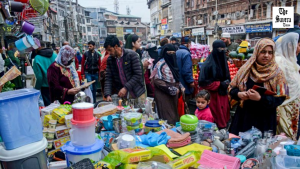 Shops reopen, transport resumes as normalcy returns Kashmir