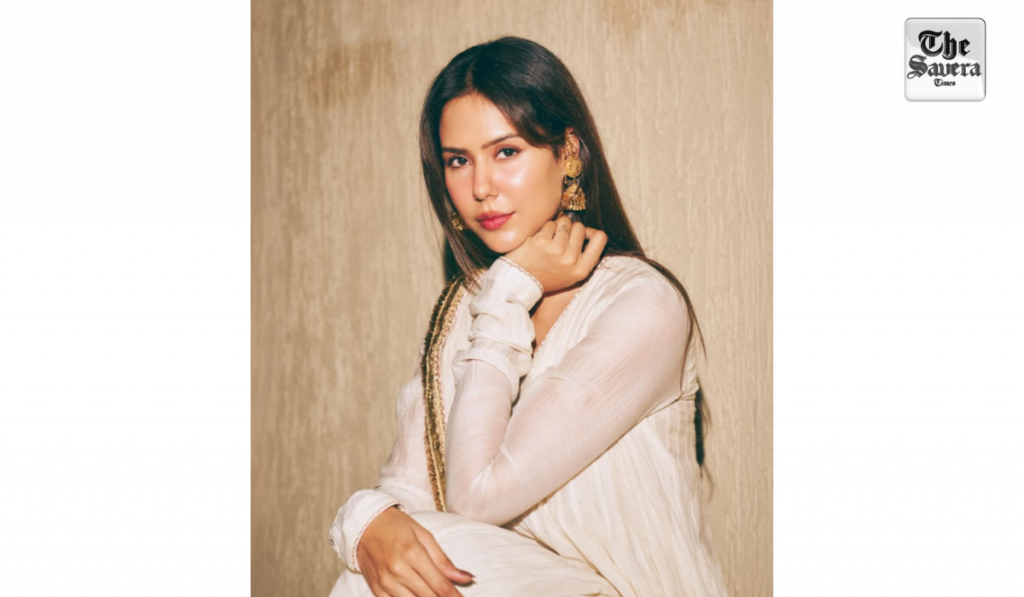 Sonam Bajwa felt a mix of 'nerves & gratitude' during her first live performance at an award show