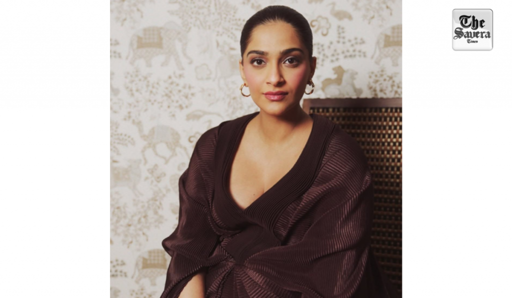 Sonam Kapoor says her son is obsessed with younger sibling Rhea Kapoor