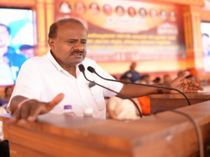 Union Minister Kumaraswamy asks K’taka govt to explain use of borrowed funds