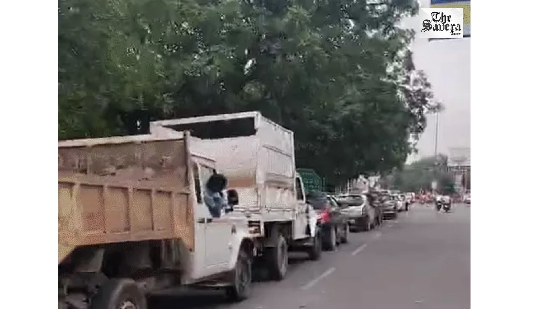 Lucknow Petrol Pumps See 1 km Queues Amid Rumours