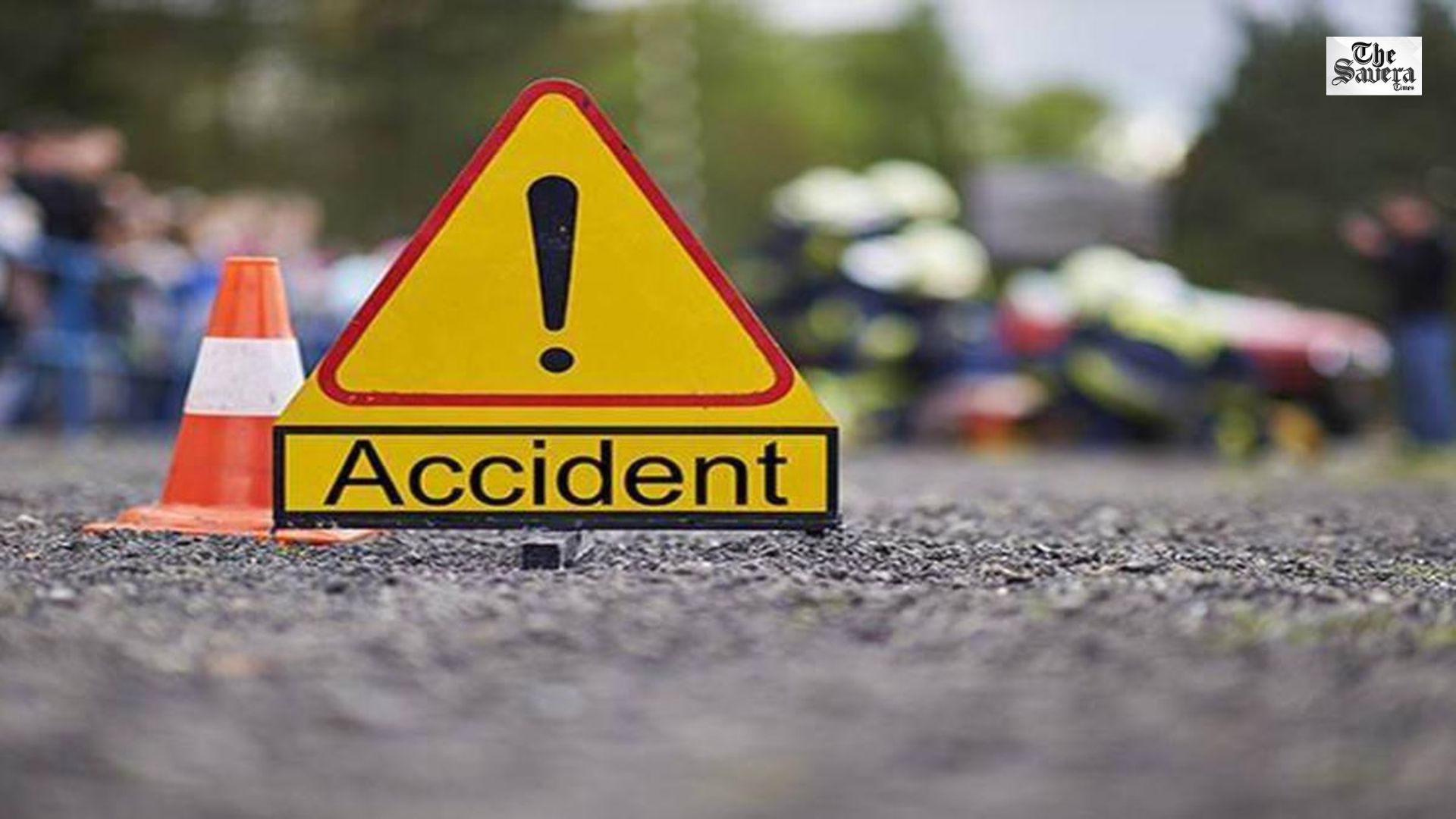 Horrific road accident in Mukerian, two children died on spot, parents injured
