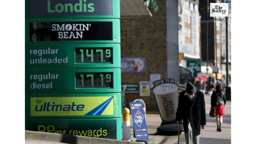 Global Oil Prices Fall as US Signals Possible Easing of Iran Crude