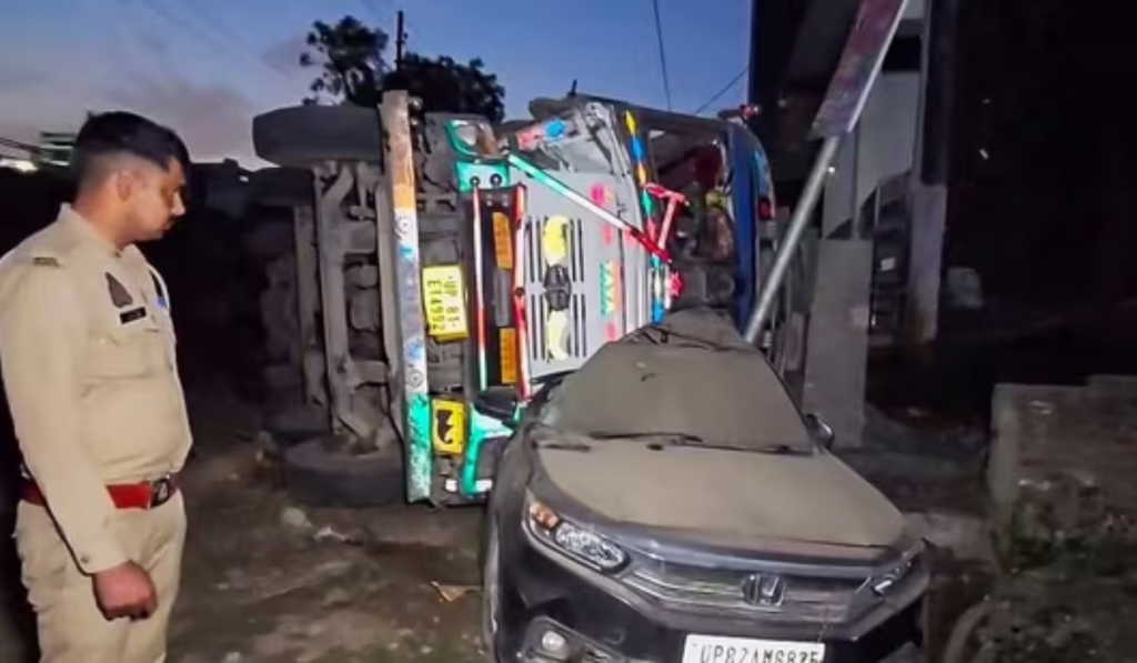 Bus-truck collision in Katihar, Bihar, 13 killed, 30 injured