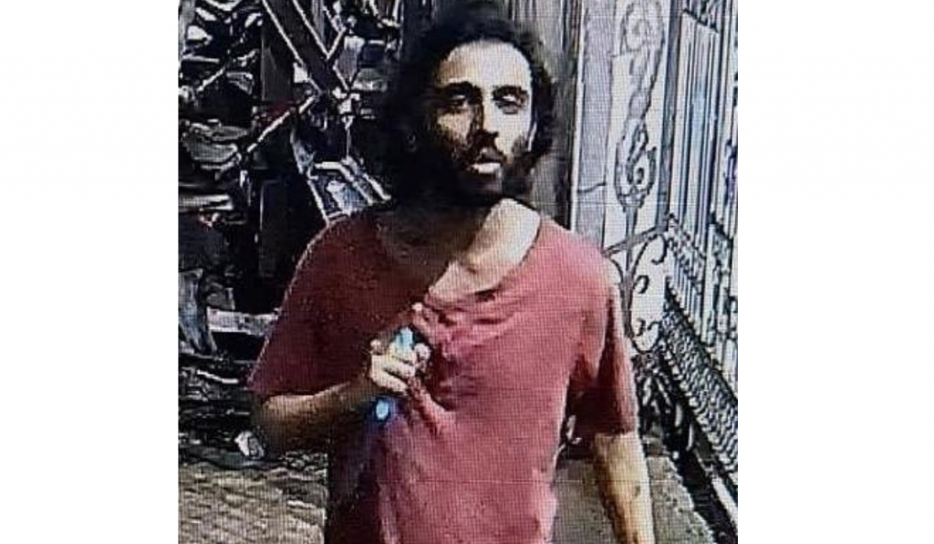 Mumbai Stabbing Case: Guard Says Attacker Asked Religion Before Assault