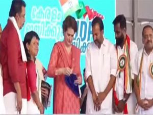 Priyanka Gandhi Recalls Indira Gandhi’s Anecdote About Baby John at Kollam Rally