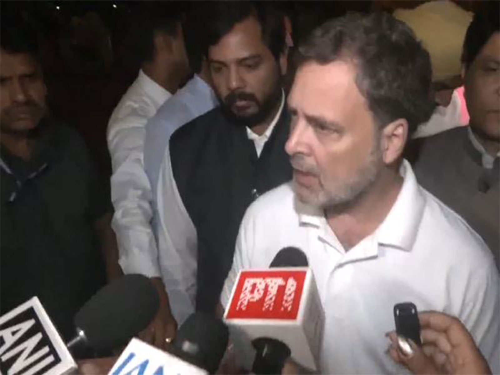 Women’s Reservation Bill defeated in Lok Sabha; Rahul Gandhi thanks Abhishek Banerjee for opposition unity
