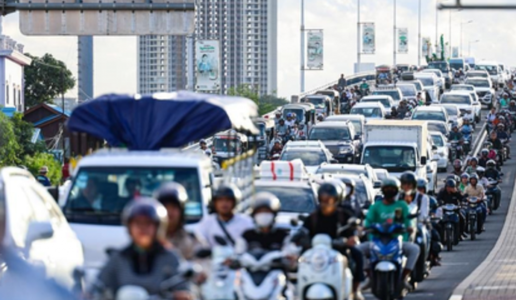 Cambodia's diesel price more than doubled since onset of Mideast conflict: Govt