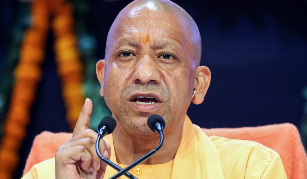 Yogi Adityanath slams 'aunt-nephew' duo, says Bengal will vote for change