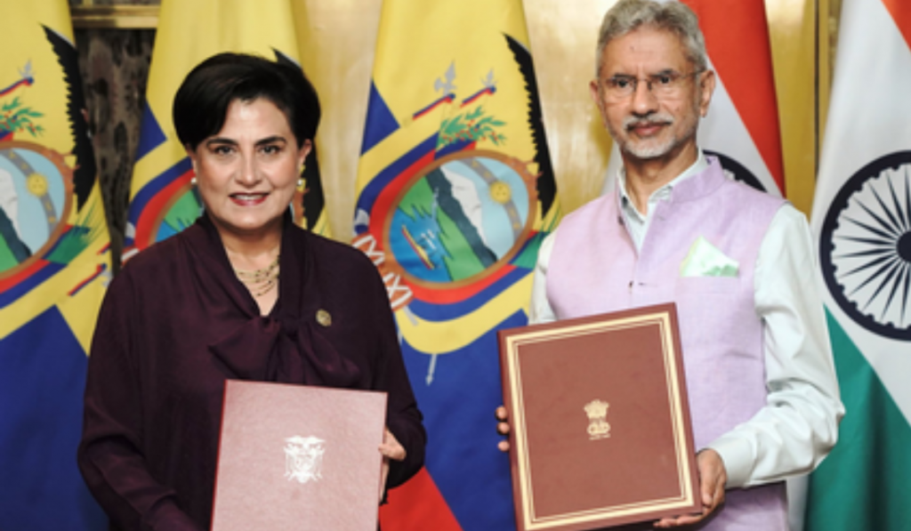 EAM Jaishankar meets Ecuadorian counterpart, discusses ways to deepen ties