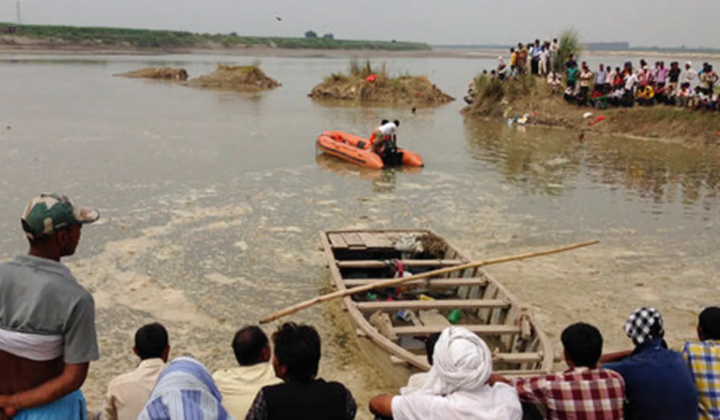 10 Dead, Dozens Feared Missing After Boat Capsizes in Yamuna Near Baghpat