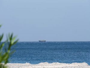 US naval blockade against Iran begins
