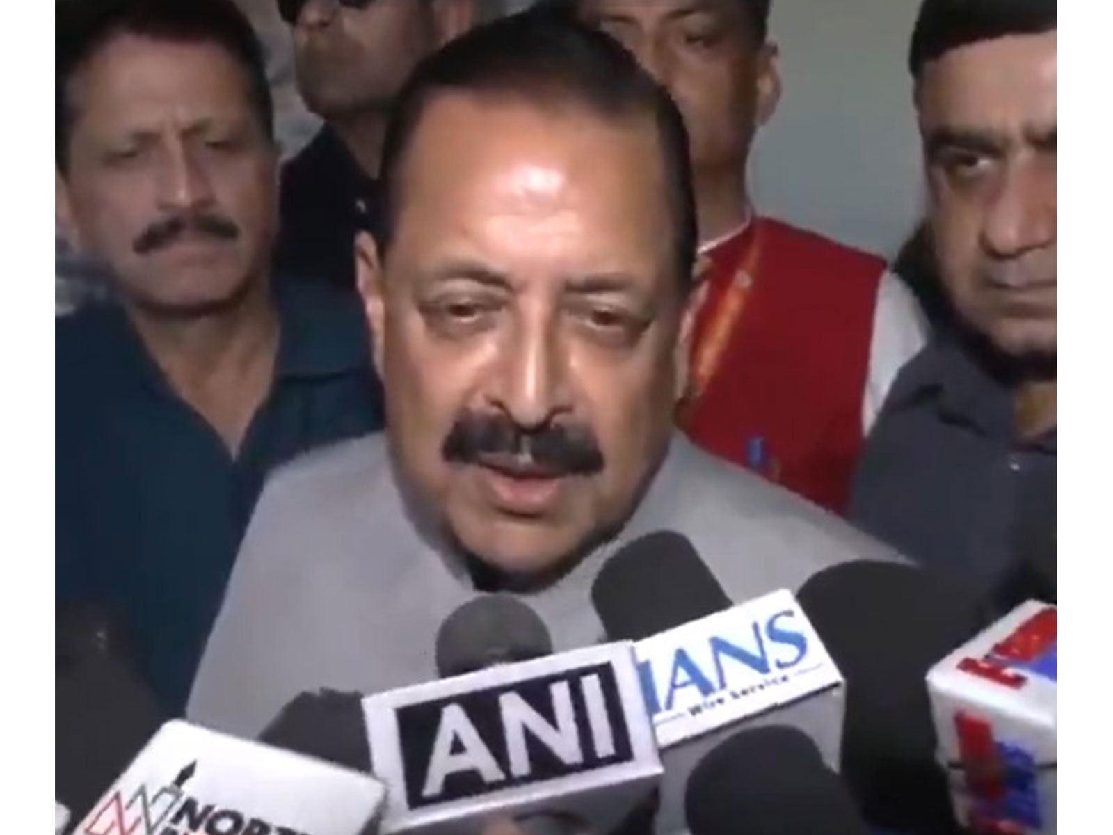 Union Minister Jitendra Singh condoles demise of veteran singer Asha Bhosle