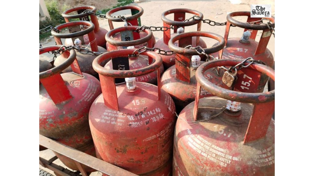 Ludhiana LPG Black Market Exposed, Cylinders Sold at ₹1800