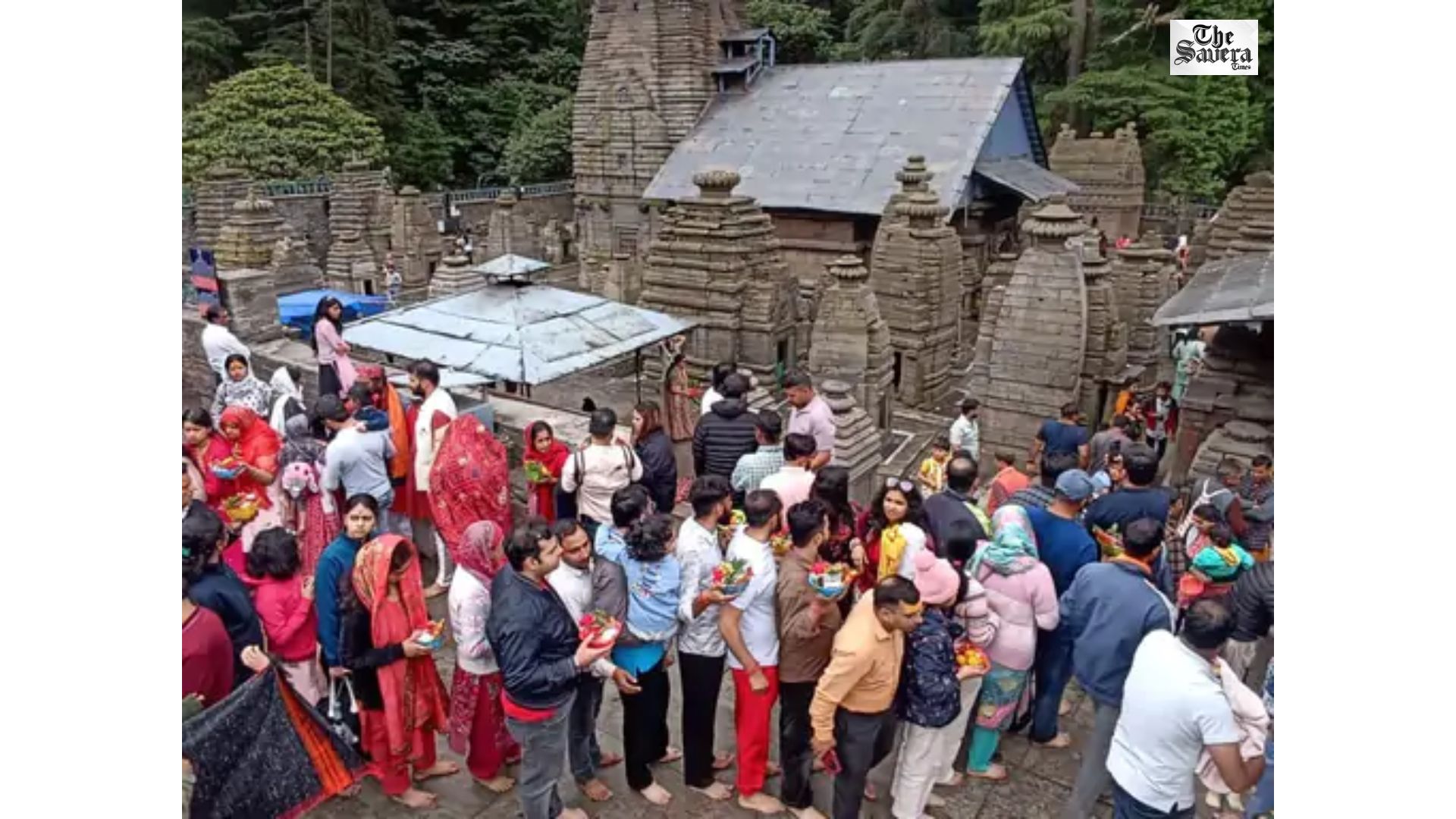 Tourist Surge Crowds Jageshwar Dham, Triggers Jams