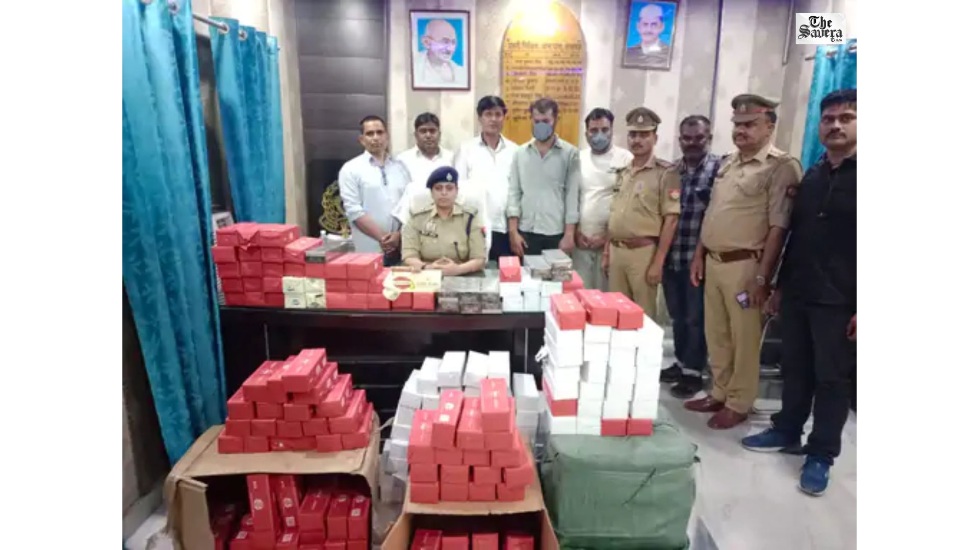 Fake Cigarettes Worth ₹10L Seized in Lucknow Raid