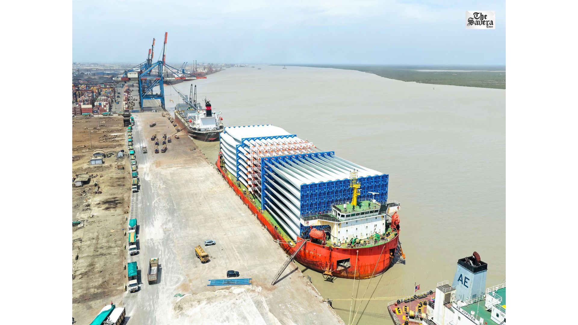 Kandla Port Records High Cargo, Boosts Green Fuel Push