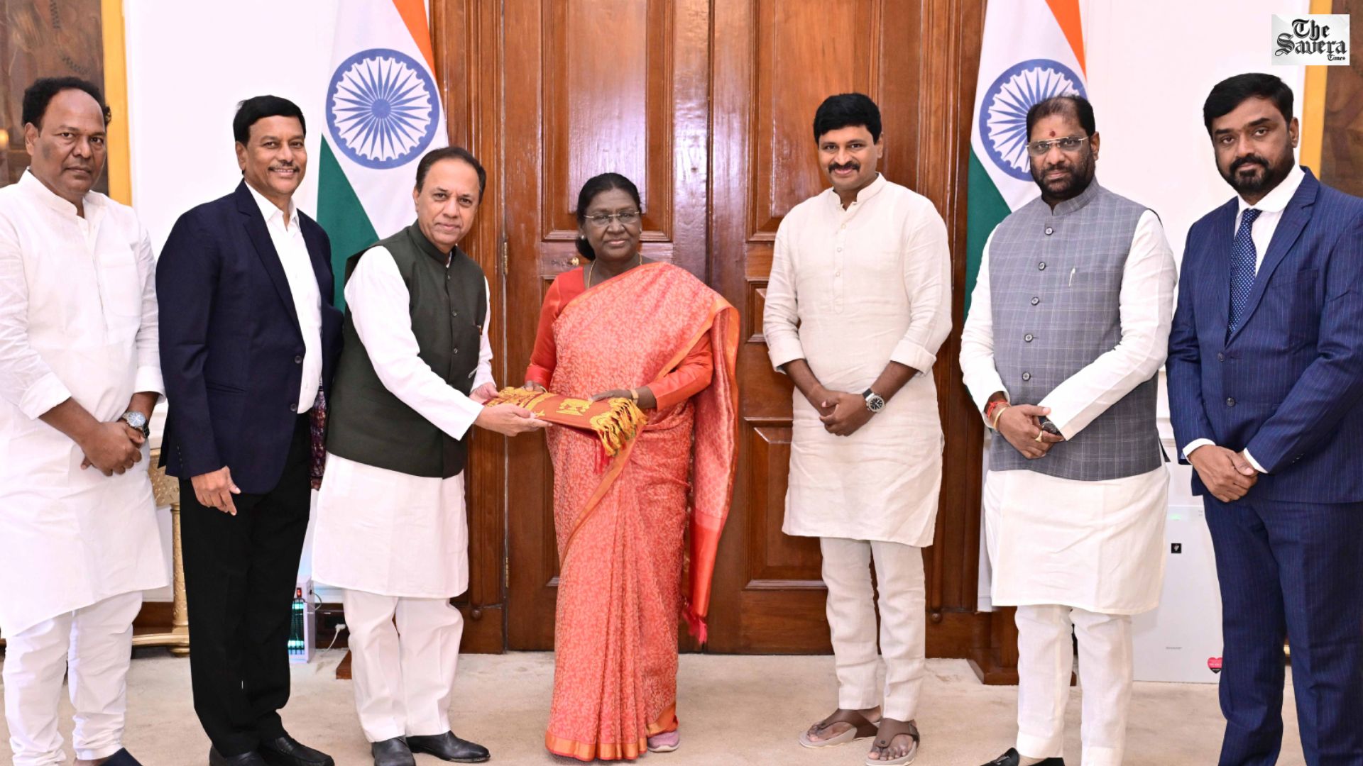 President Murmu Launches ‘Vriksha Vedam 2.0’, Calls for Greener Earth