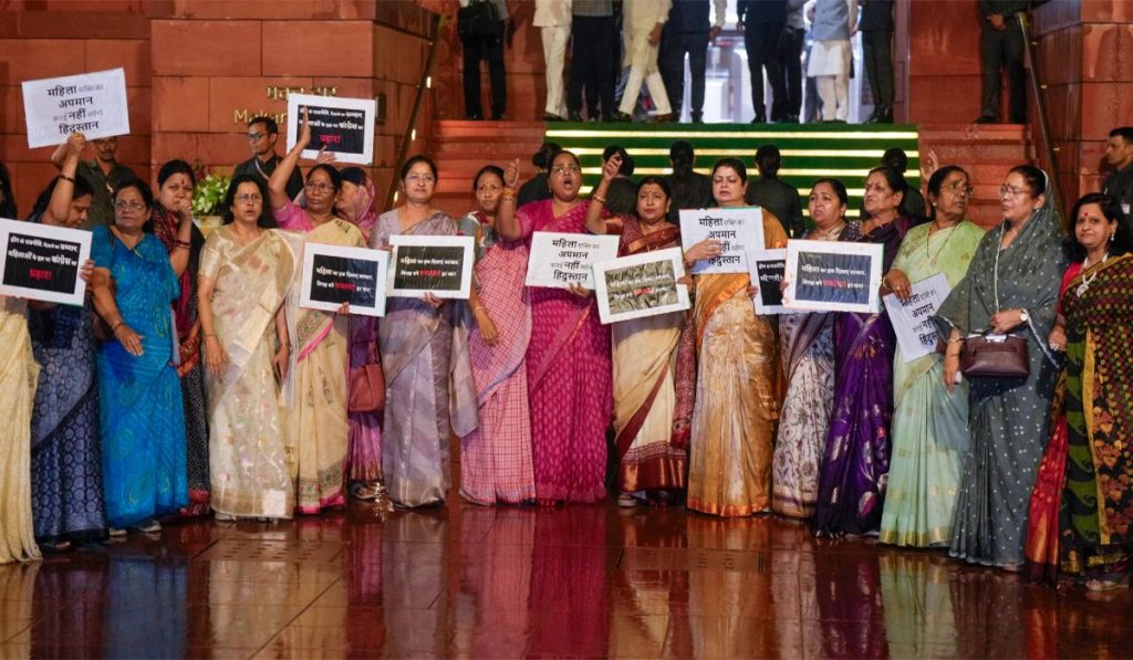 nda women reservation bill protest
