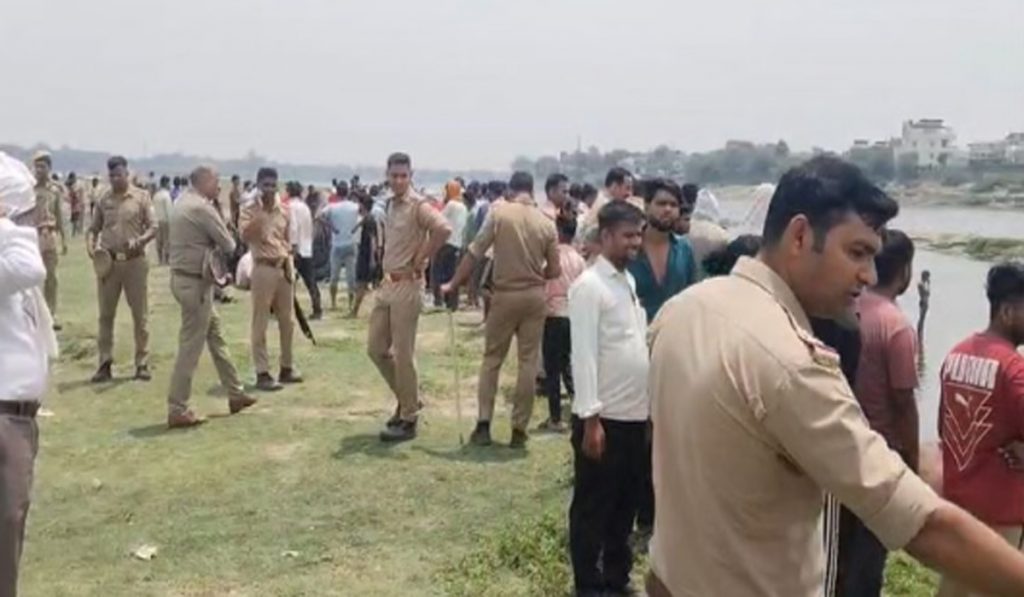 Agra Youth drowned