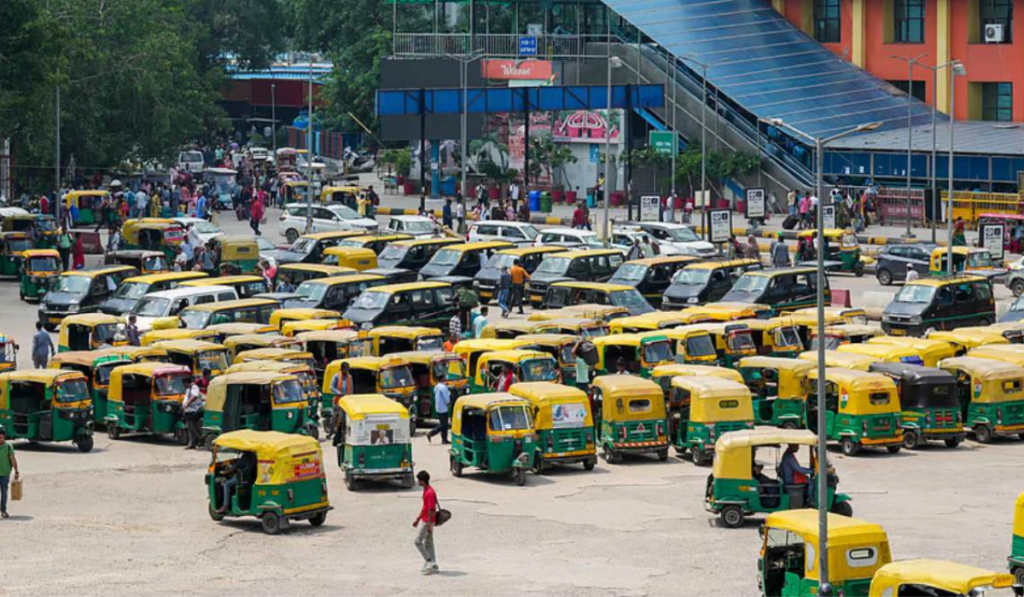 Delhi-NCR taxi and auto drivers to go on three-day strike from May 21
