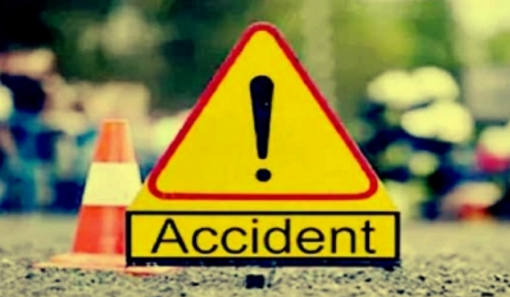 Bangladesh: 15 labourers killed, 10 injured after truck overturns in Tangail