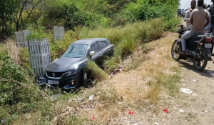 Fatal Road Accident in Prayagraj: 3 Dead, 1 Hurt in Bus-Car Collision at Handia
