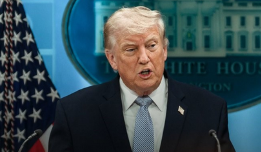 Trump Puts Iran Deal Decision on Hold After White House Security Meeting