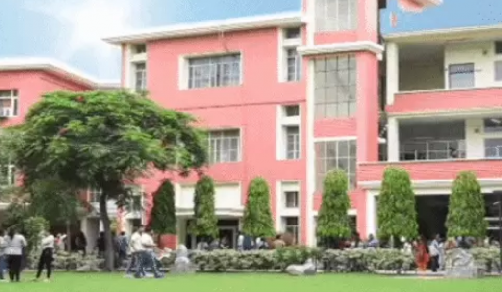 Jalandhar private school receives bomb threat, children dismissed