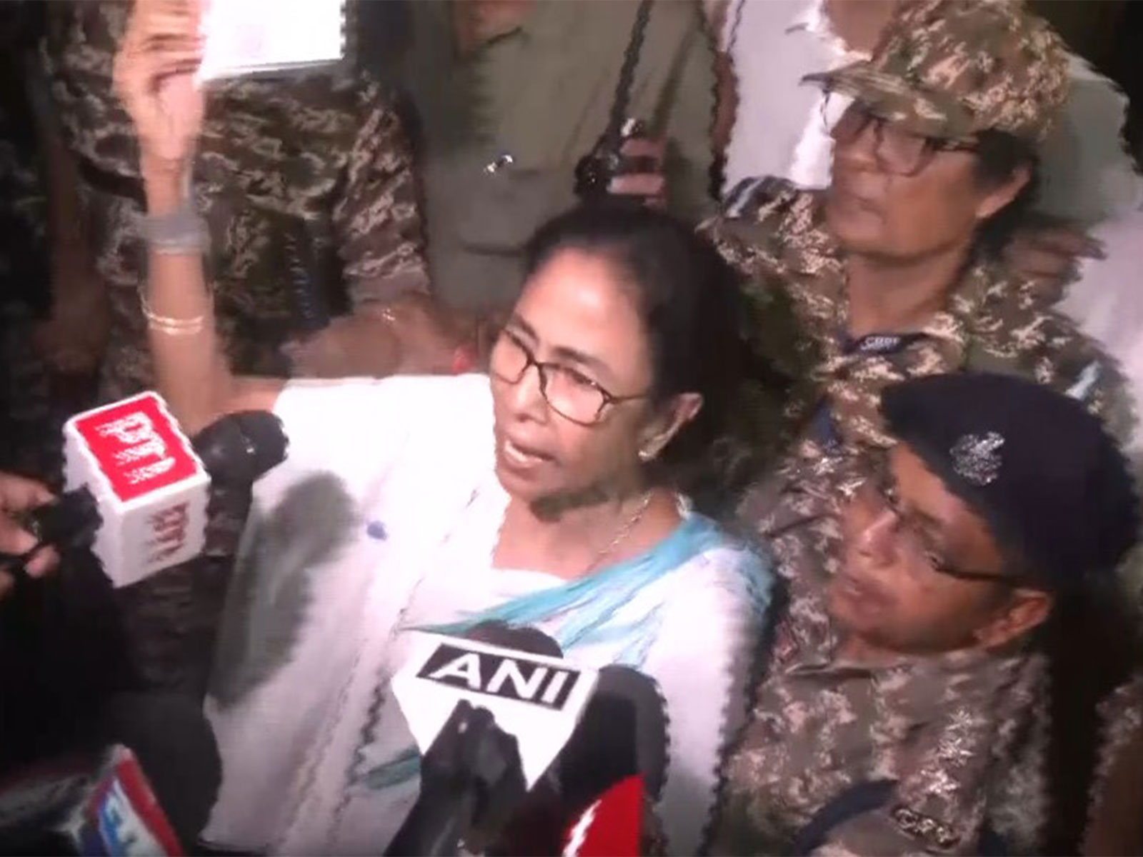‘CCTV switched off, agents not allowed’: Mamata Banerjee alleges BJP ‘looted’ 100+ seats