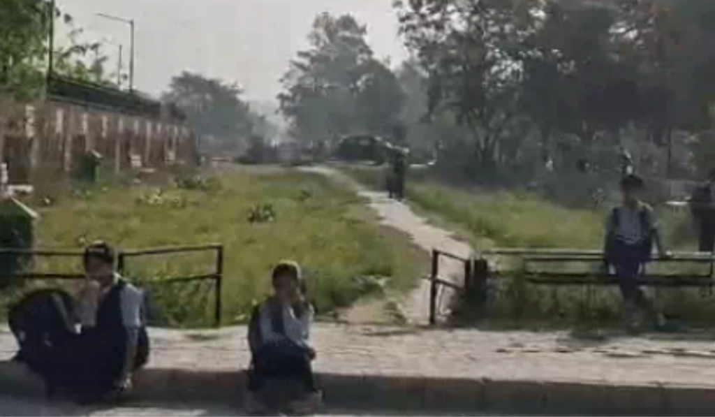 Children Made To Wait Outside Chandigarh Government School Gates, DPE Orders Probe