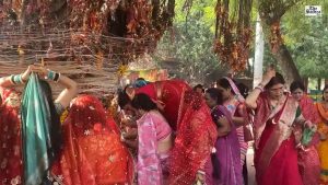 Vat Savitri Vrat 2026: Married Women Observe Rituals at Sangam Ghat in Prayagraj