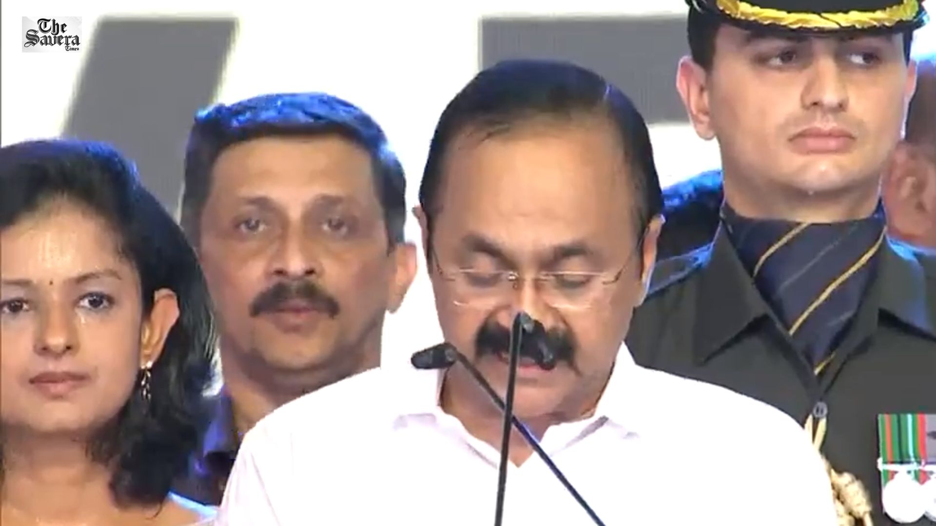 V.D. Satheesan Sworn In as Kerala CM; 21-Member Cabinet Takes Oath in Historic Ceremony