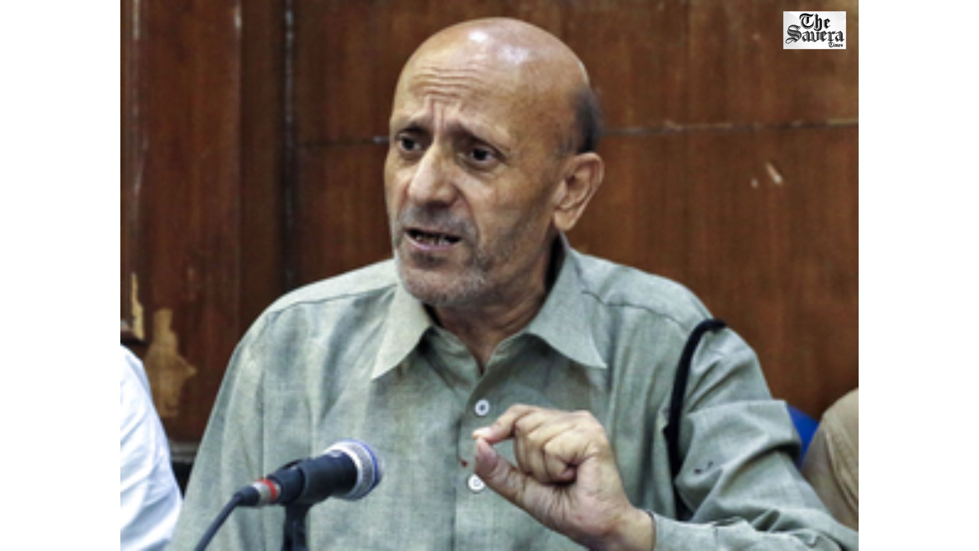 J&K MP Engineer Rashid’s Father Dies at Delhi Hospital