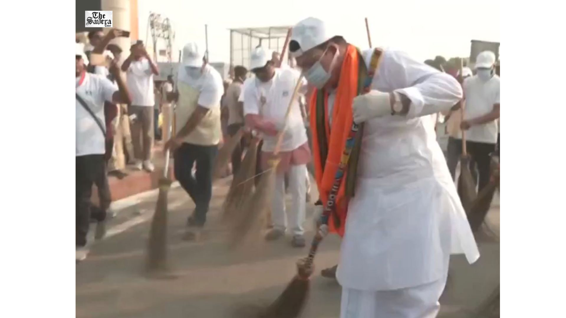 Ayodhya Residents Join Massive Cleanliness Drive Under Swachh Survekshan 2026
