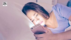 Your Screen Time Could Be Hurting Your Heart Health