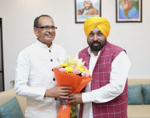 CM Bhagwant Singh Mann receives assurance during meeting with Union Agriculture Minister Shivraj Singh Chouhan in Delhi