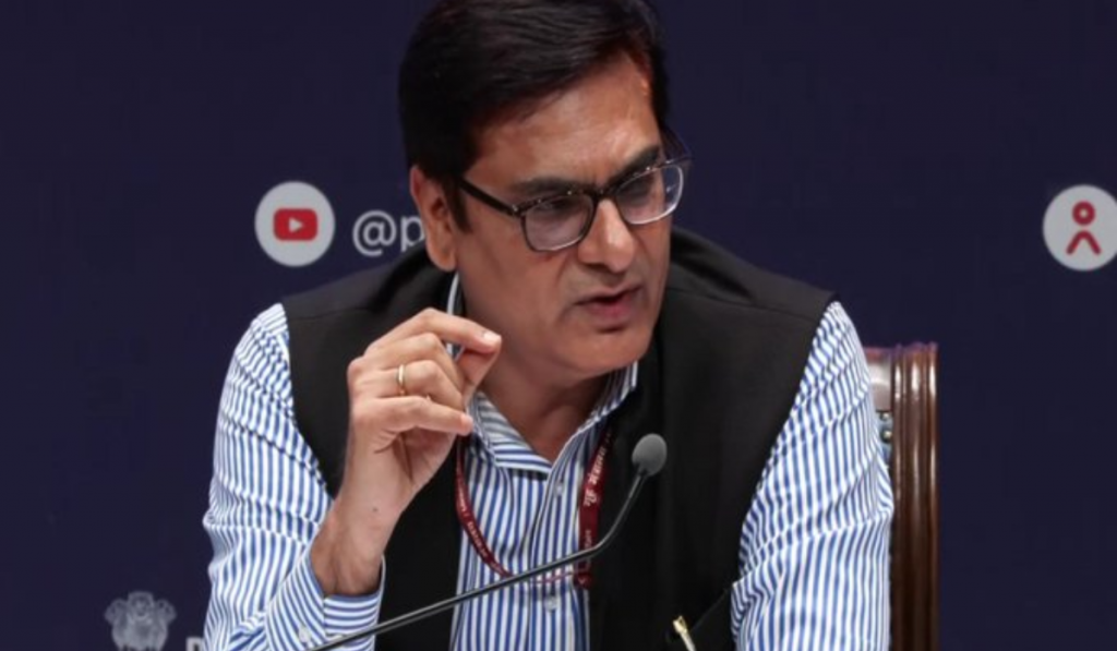 Domestic LPG buyers getting Rs 700-Rs 1000 subsidy per cylinder, under recovery of about Rs 700: Petroleum Ministry