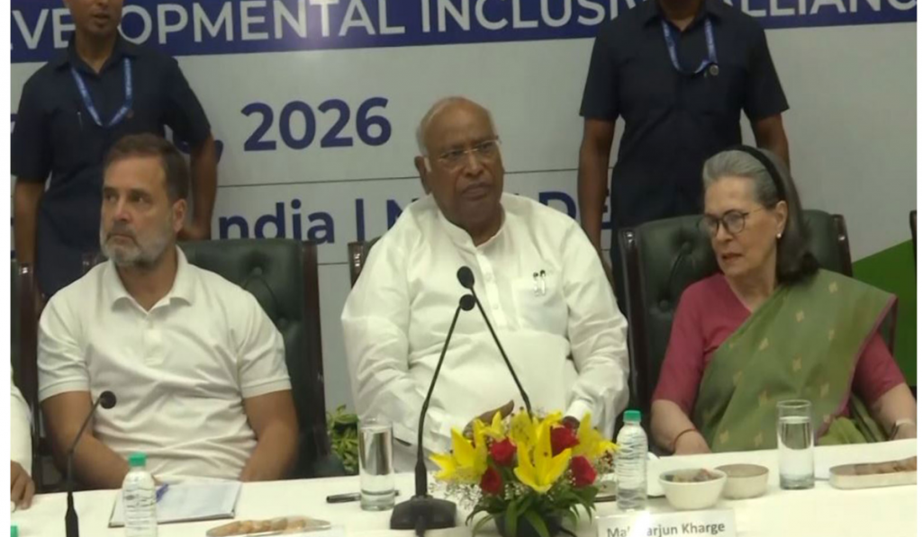 Kharge flags SIR, foreign policy, hails "unity" in defeating Delimitation Bill at INDIA bloc meeting