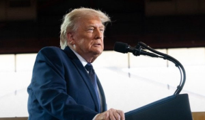 Trump Declares Iran Deal Complete, Orders Reopening of Strait of Hormuz